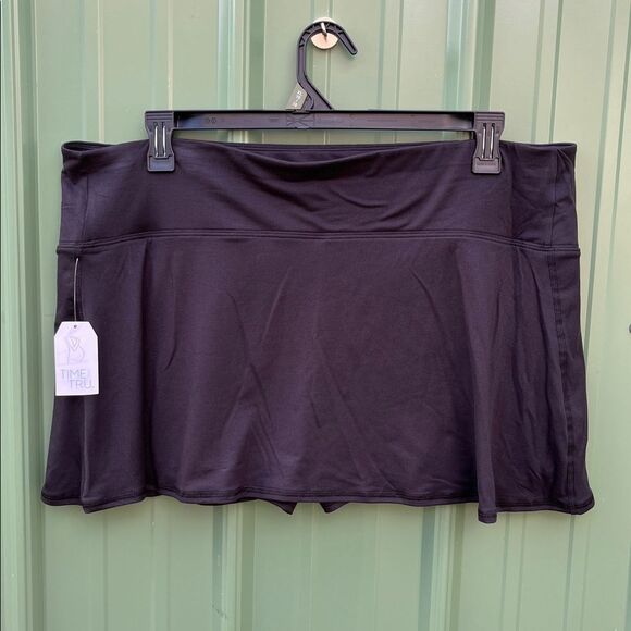 Women’s Ultra Soft & Stretchy Active Maternity Skort 2-Pack Size XL - Picture 5 of 10